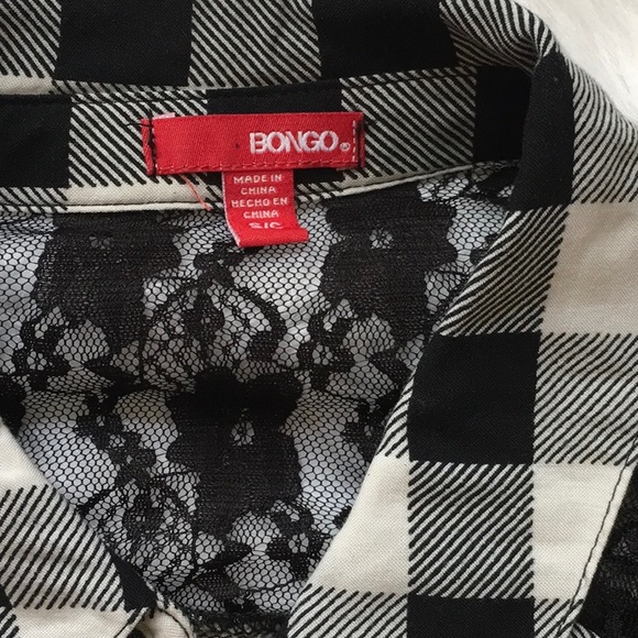 BONGO Black & White Button Down Top W/Blk Lace EUC - Picture 5 of 7